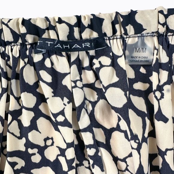 T Tahari Everyday Pull-On Flowy Skirt SzM Black Cream Floral Print Elastic Waist - Picture 4 of 7